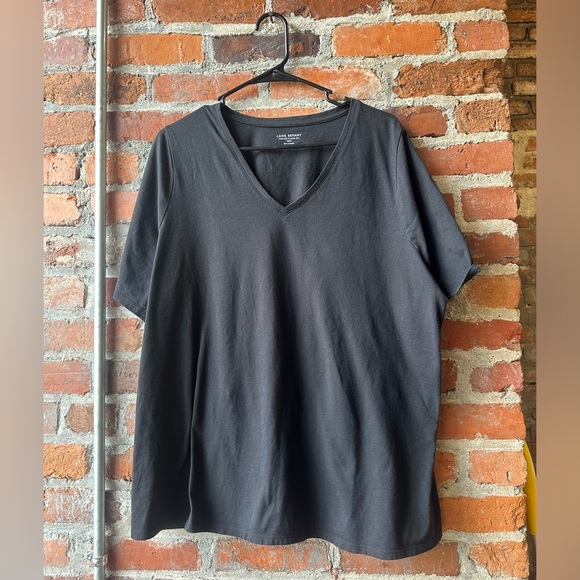 Lane Bryant Women’s Perfect Sleeve V-Neck Tee, size 18/20 - Picture 1 of 8
